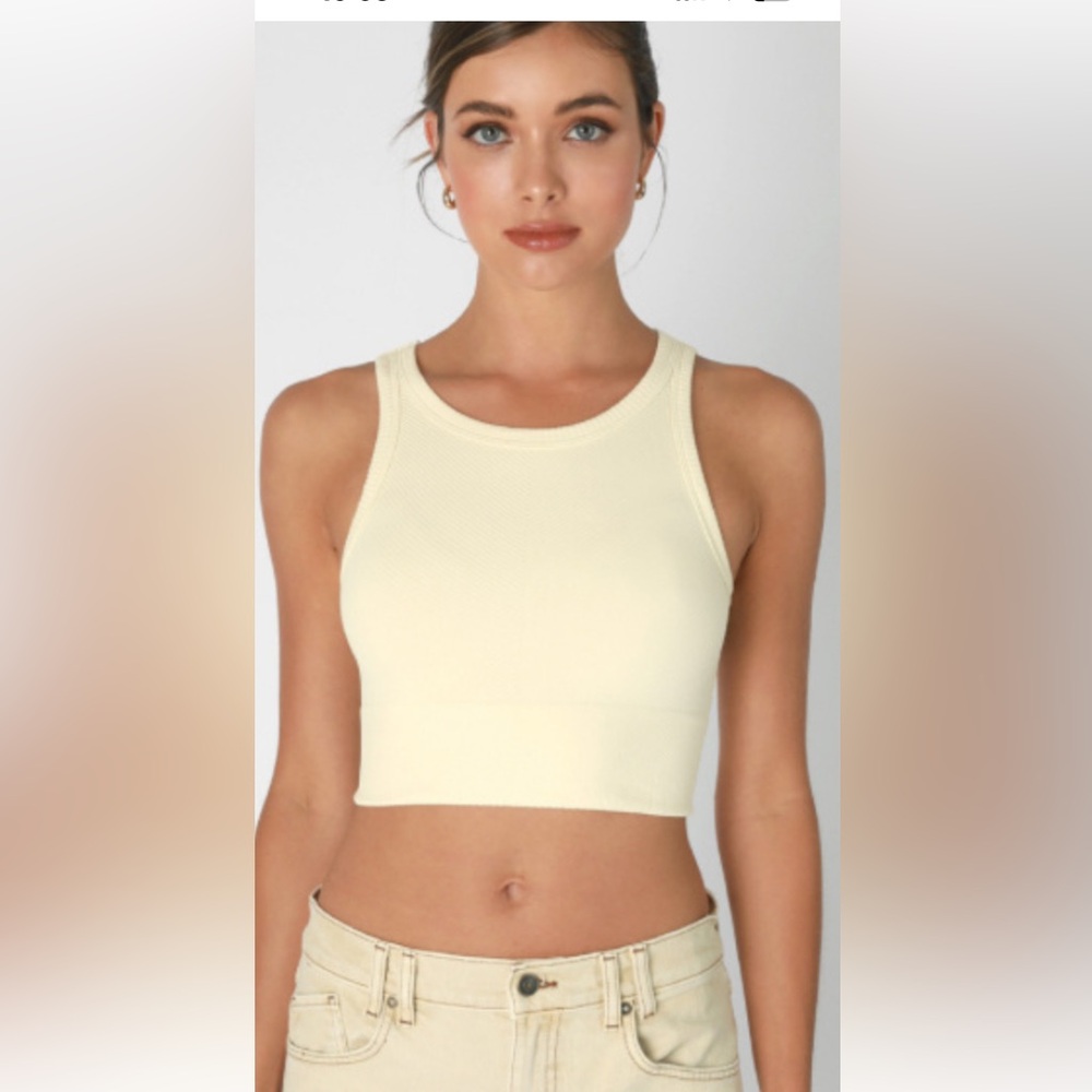 Nikibiki Cream Chevron Ribbed Crop Top Tank. Size 24 (749M)